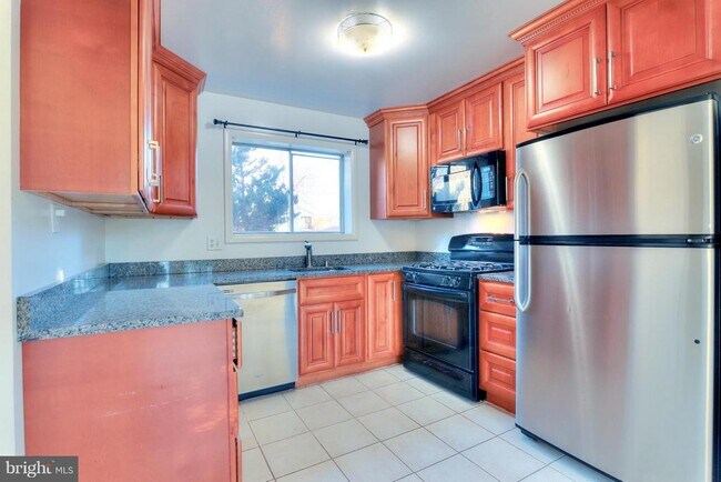 Foto del edificio - 488 N Owen St