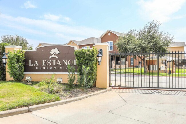 Building Photo - 2619 San Isidro Pkwy