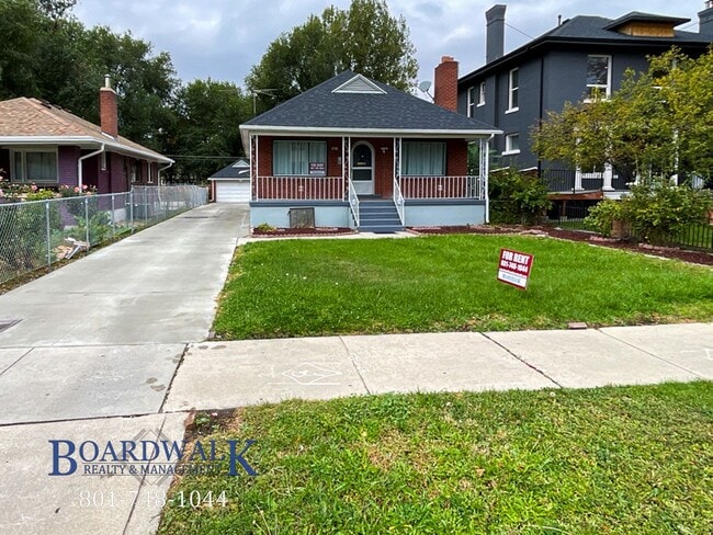 Photo - 1748 S Main St Apartment