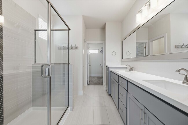Building Photo - 1722 Rowdy Loop