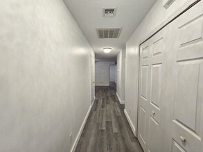 Building Photo - 2130 86th Ave