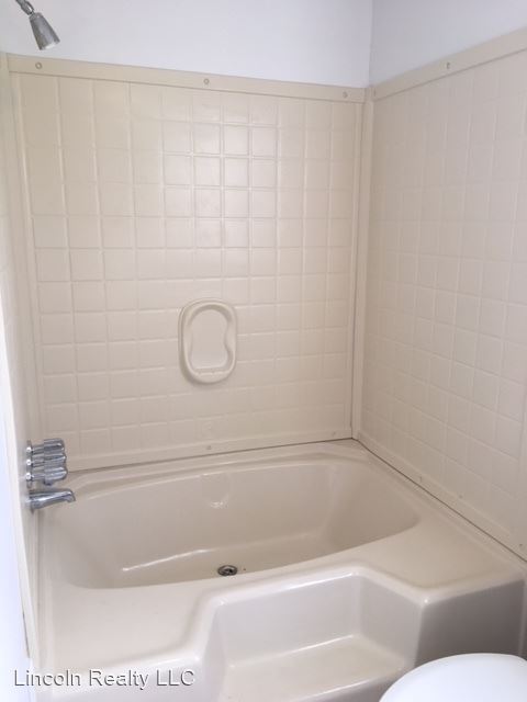 Building Photo - 3 br, 2 bath House - 5007 Lamplighter Road*