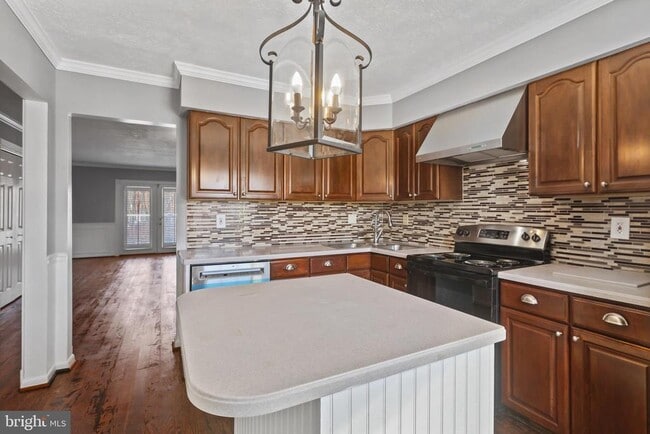 Building Photo - 2828 Beckon Dr