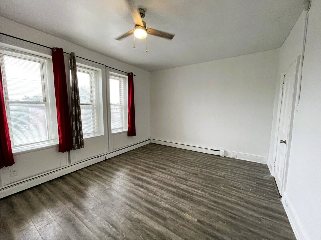 Foto principal - 1313 W Allegheny Ave