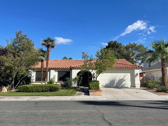 Foto del edificio - 2816 Crystal Bay Dr