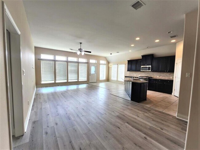 Building Photo - 14012 Mountain Sage Ct