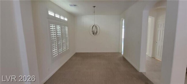 Building Photo - 2 Master Bedrooms plus HUGE loft