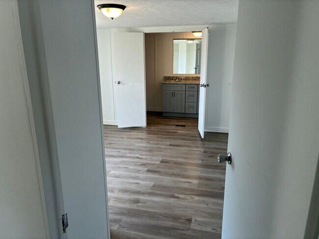 Building Photo - Newly remodeled home is located in Unionville NC.