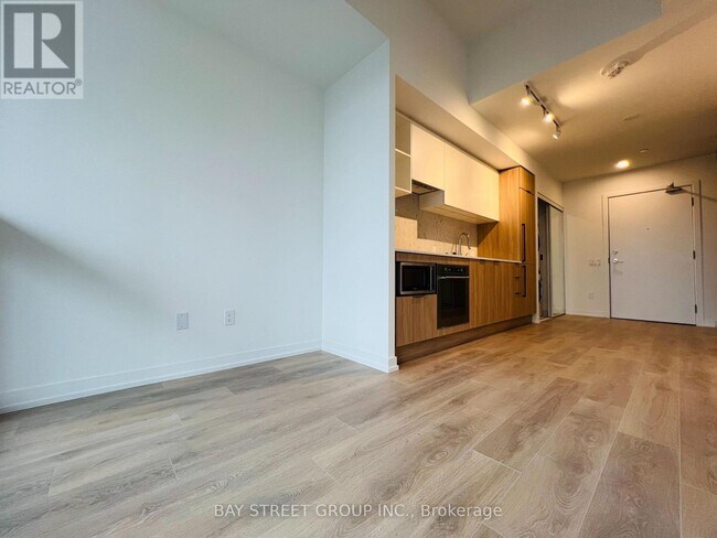 Building Photo - 82 Dalhousie St