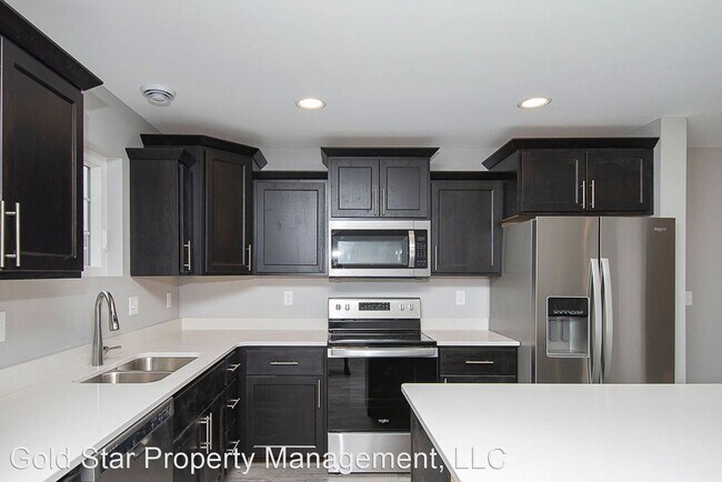 Building Photo - 3 br, 2.5 bath House - 111 Sleeper Way