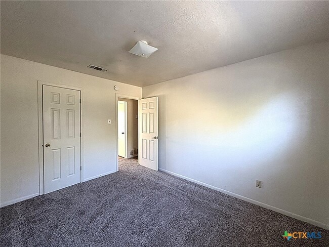 Foto del edificio - 207 Northern Dove Ln