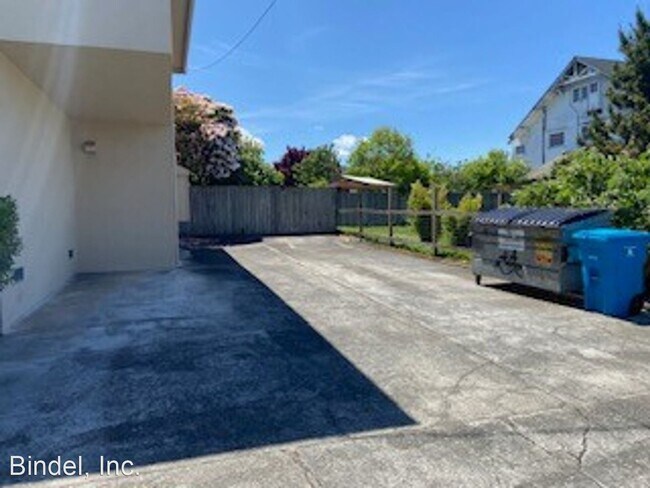 Foto del edificio - 840 8th St