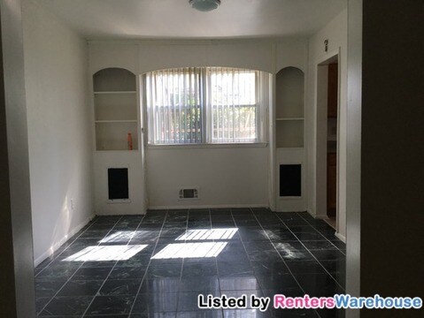 Foto del edificio - 6258 Robin Hill Rd