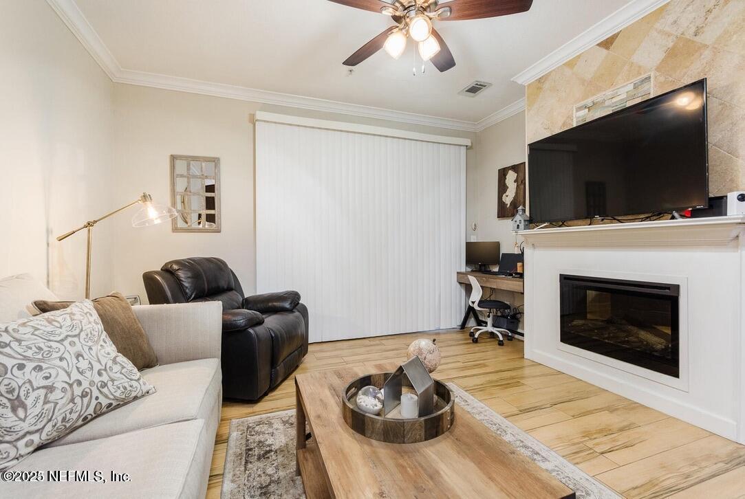 Primary Photo - 13810 Sutton Park Dr N