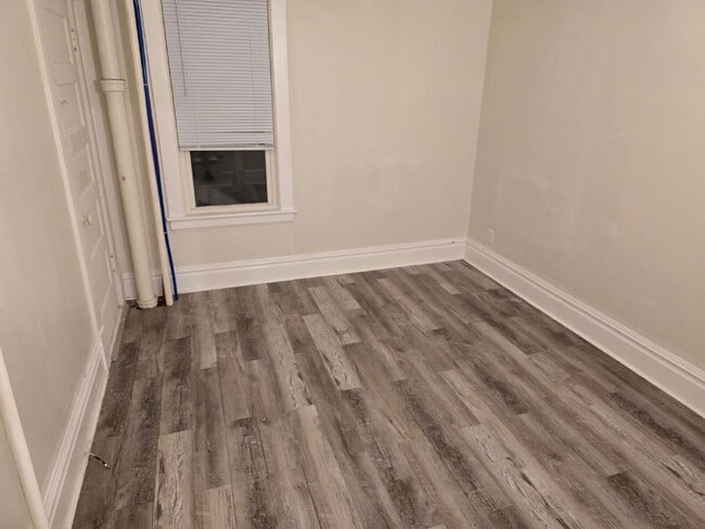 Foto del edificio - 4826 20th Ave