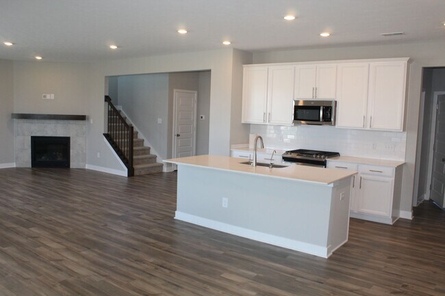 Foto del edificio - Beautiful Newer 5 BR Home in Brownsburg!