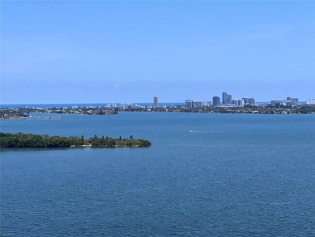 Foto del edificio - 11113 Biscayne Blvd