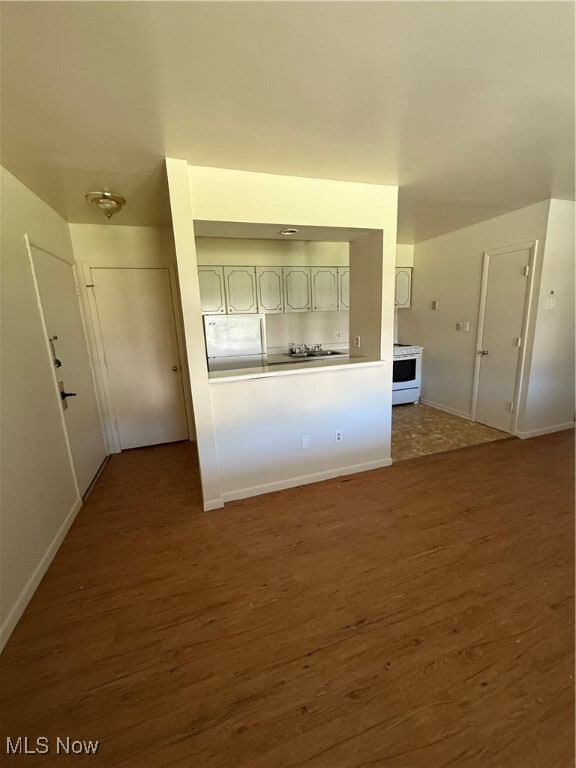 Foto del edificio - 640 Lakeside Dr