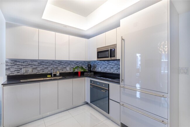 Foto del edificio - 1010 Brickell Ave