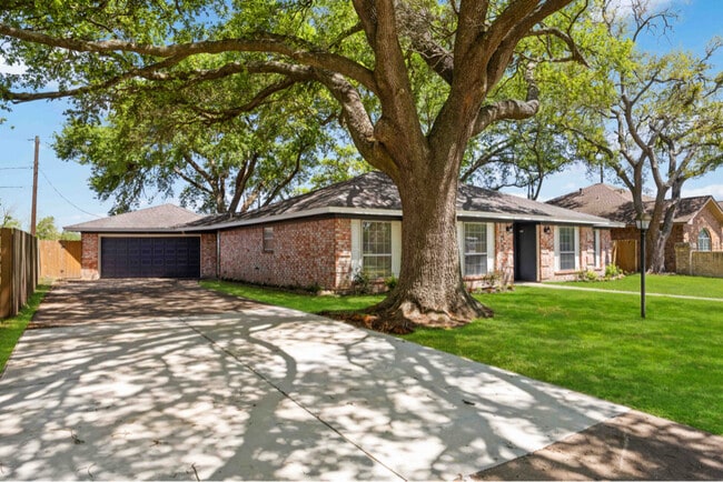 Foto del edificio - 12418 A Bar Dr