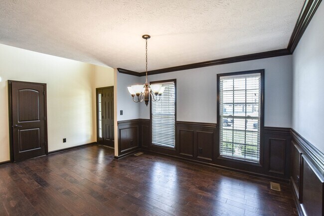 Foto del edificio - Pet Friendly with No Backyard Neighbors!