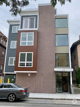 Building Photo - 219 Waterman St
