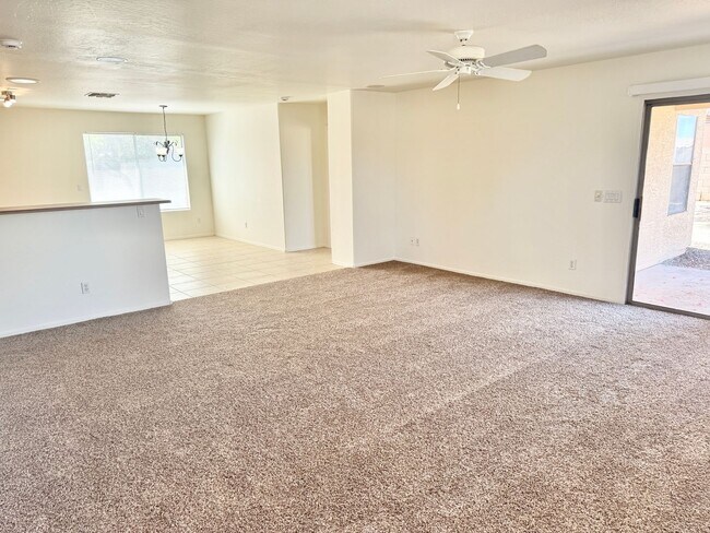 Foto del edificio - 2106 W Alta Vista Rd