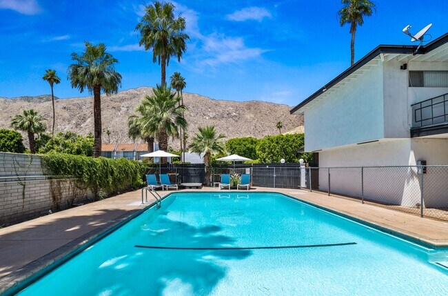 Foto del edificio - AVAILABLE NOW! Stunning Remodeled 1 Bed 1 ...