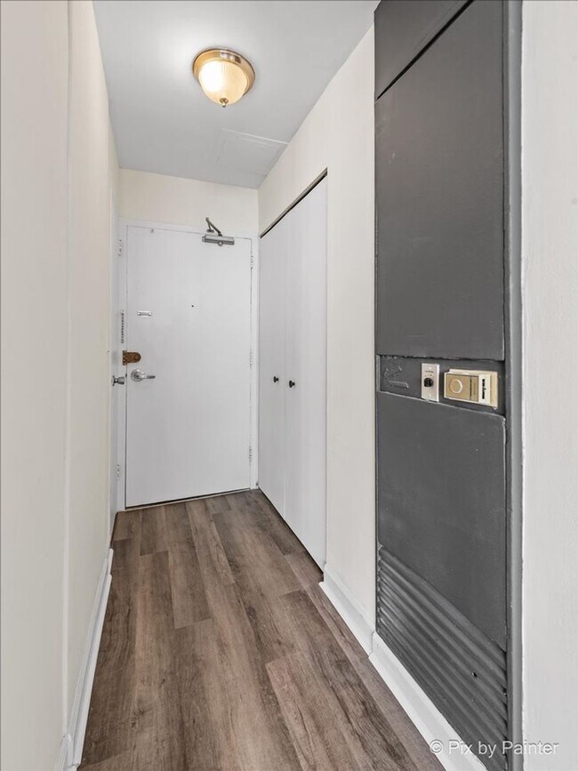 Foto del edificio - 6301 N Sheridan Rd