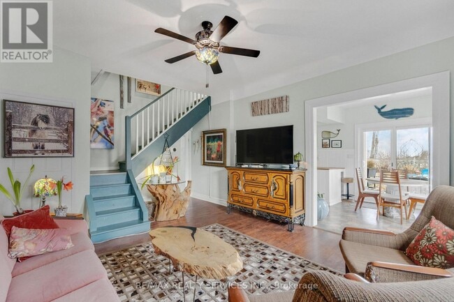 Building Photo - 939 Beach Blvd