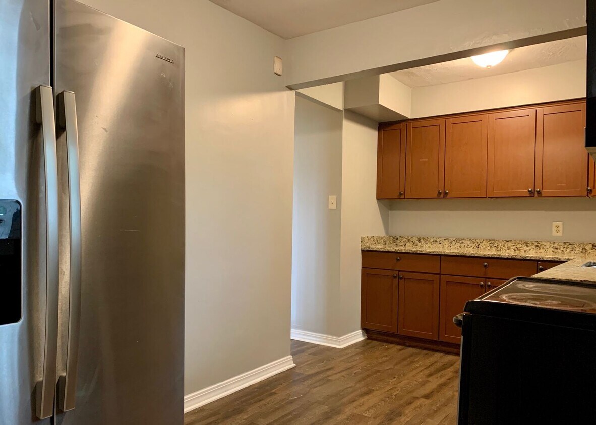 Primary Photo - 4 bedroom house in Minneapolis!