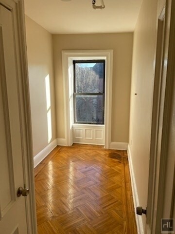 Primary Photo - GREENE AVENUE