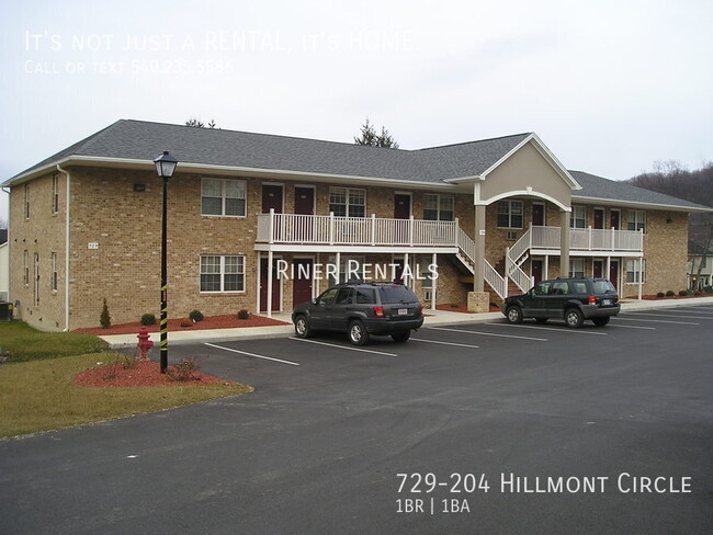 Foto del edificio - 729 Hillmont Cir