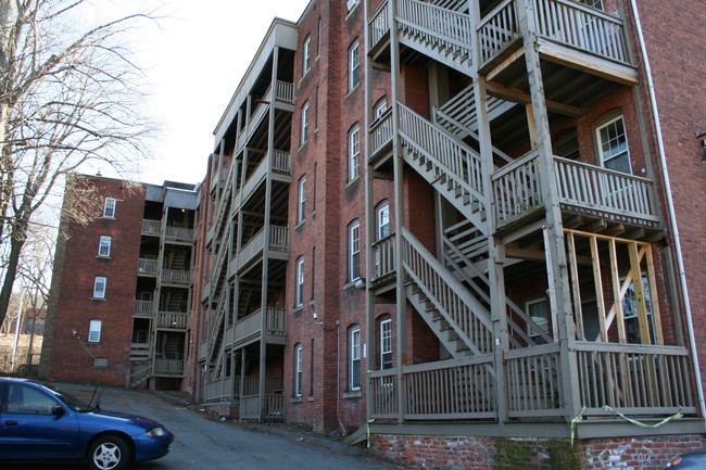 Building Photo - Pearl Street Condos