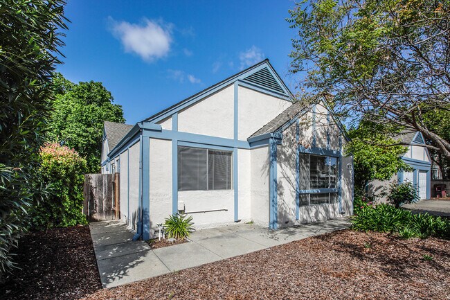 Street View - 1101 Roxie Ln