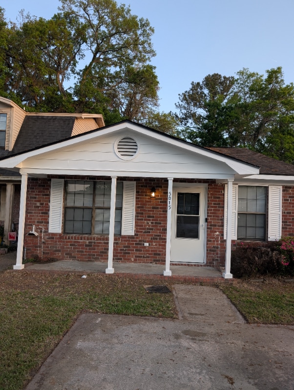 Building Photo - 5015 Popperdam Creek Dr