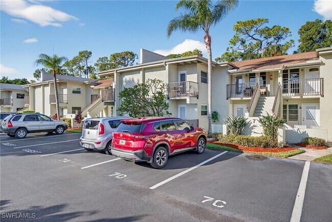 Foto del edificio - 7400 College Pkwy