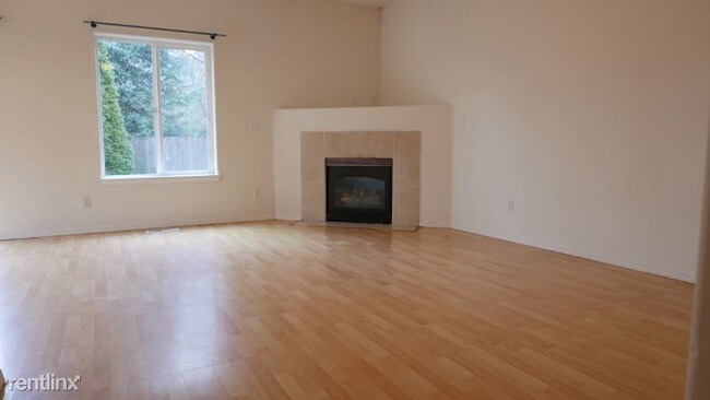 Foto del edificio - 3 br, 2.5 bath Townhome - 1273 NE 69th Ct
