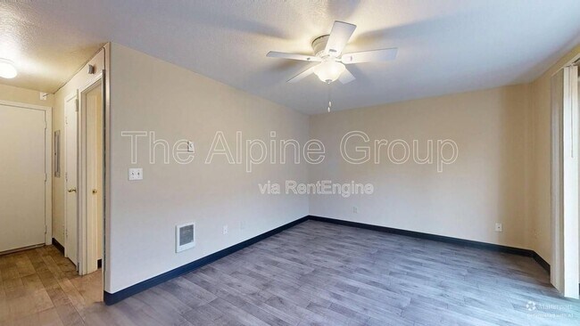 Foto del edificio - 4244 SW Laducer Pl