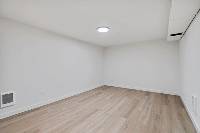 Foto del edificio - 5529 S 149th St