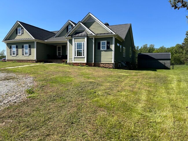 Foto del edificio - 8365 Wallace Wood Rd