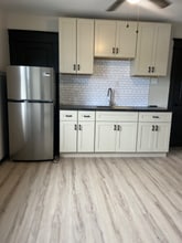 Building Photo - 4260 South Park Ave