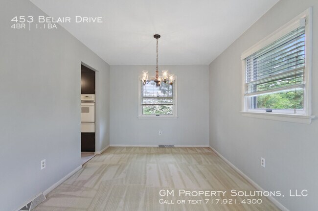 Foto del edificio - Single Family House for Rent in Lancaster!