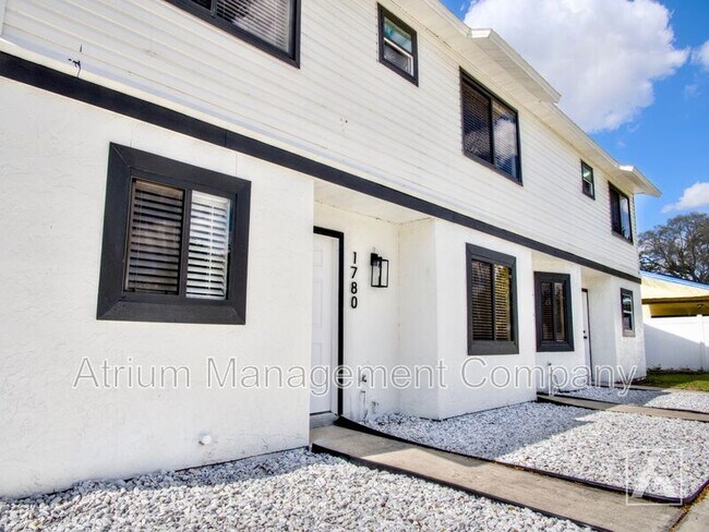 Foto del edificio - 1780 Carley Ct