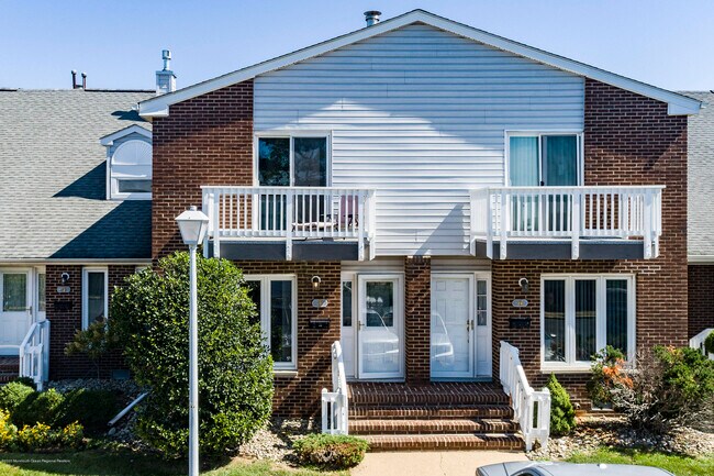 Foto del edificio - 25 Meadow Ave