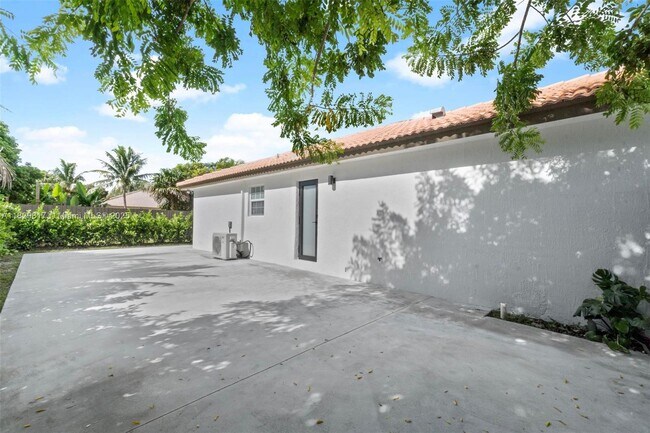 Foto del edificio - 15862 SW 286th St