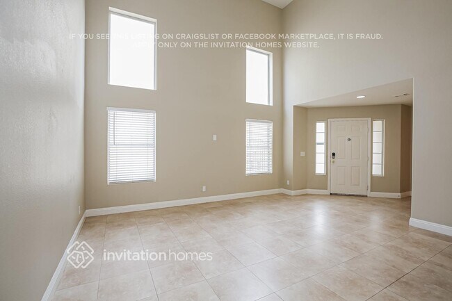 Foto del edificio - 9348 Deer Lodge Ln