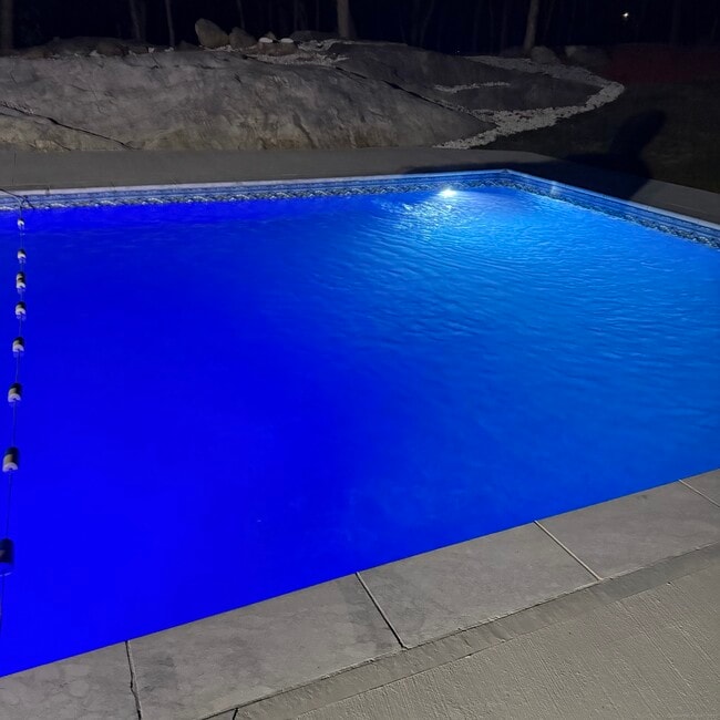 Building Photo - 29 Blueberry Hill Rd