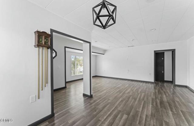 Foto del edificio - 269 Sheppard Rd