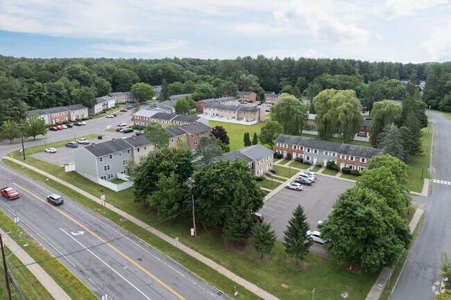 Building Photo - Presidential Townhome Rentals